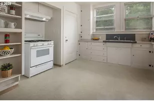 1902 NE 38th Ave, Portland, OR 97212 - Photo 22