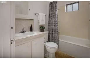 1902 NE 38th Ave, Portland, OR 97212 - Photo 24