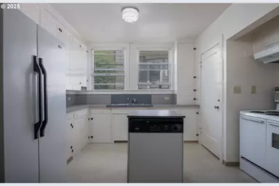 1902 NE 38th Ave, Portland, OR 97212 - Photo 28