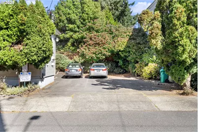 1902 NE 38th Ave, Portland, OR 97212 - Photo 12