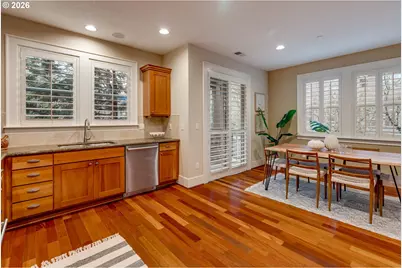 695 SW Foresta Ter, Portland, OR 97225 - Photo 16