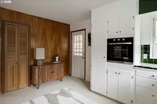 1527 N Emerson St, Portland, OR 97217 - Photo 12