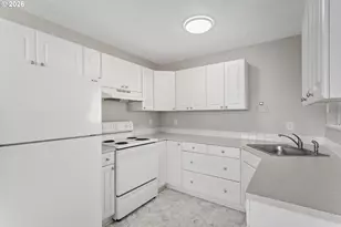 8705 SE Pardee St, Portland, OR 97266 - Photo 6