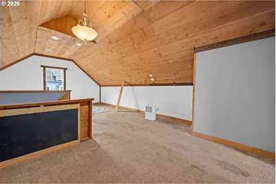 4590 Lief Erikson Dr, Astoria, OR 97103 - Photo 38