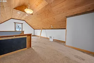 4590 Lief Erikson Dr, Astoria, OR 97103 - Photo 38