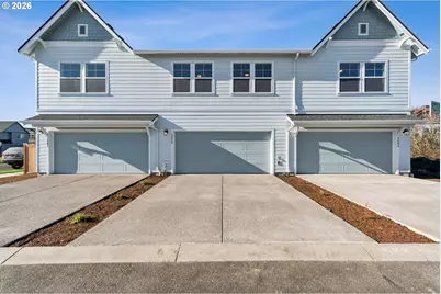 3275 SE Bend Ln, Hillsboro, OR 97123 - Photo 2