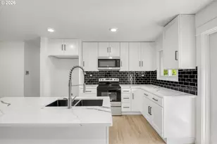 18010 SE Stephens St, Portland, OR 97233 - Photo 20