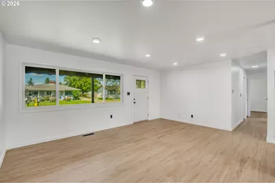 18010 SE Stephens St, Portland, OR 97233 - Photo 14