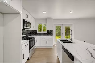 18010 SE Stephens St, Portland, OR 97233 - Photo 22