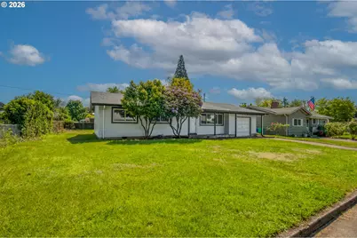 18010 SE Stephens St, Portland, OR 97233 - Photo 10