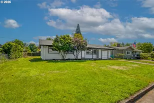18010 SE Stephens St, Portland, OR 97233 - Photo 10