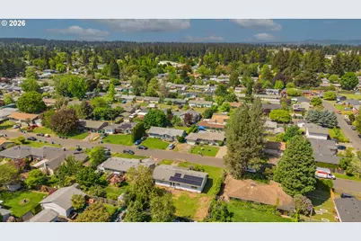 18010 SE Stephens St, Portland, OR 97233 - Photo 6