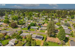 18010 SE Stephens St, Portland, OR 97233 - Photo 6