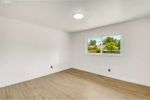 18010 SE Stephens St, Portland, OR 97233 - Photo 24