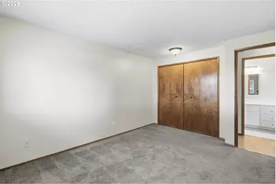 2986 SE Blue Bird Dr, Hillsboro, OR 97123 - Photo 24