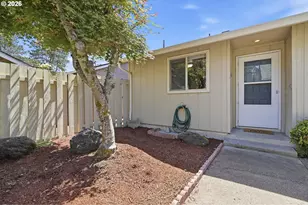 2986 SE Bluebird Dr, Hillsboro, OR 97123 - Photo 6