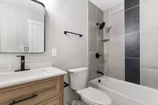 220 SW 144th Ave, Beaverton, OR 97006 - Photo 20