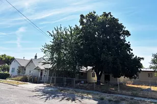 1555 Baker St, Baker City, OR 97814 - Photo 8