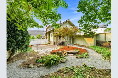 810 Center St, Oregon City, OR 97045 - Photo 42