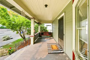 810 Center St, Oregon City, OR 97045 - Photo 6
