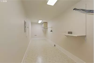 4322 SW Terlyn Ct, Portland, OR 97221 - Photo 36