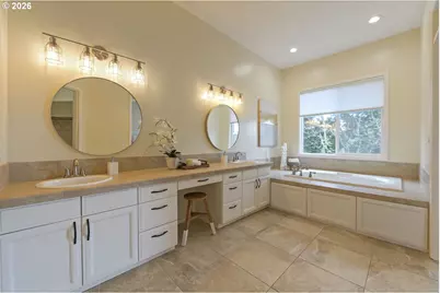 4322 SW Terlyn Ct, Portland, OR 97221 - Photo 22