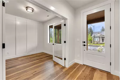 916 SE 35th St, Battle Ground, WA 98604 - Photo 2