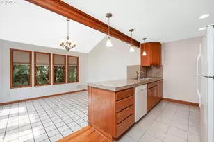 111 NE 194th Ave, Portland, OR 97230 - Photo 12