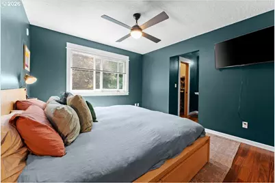 1360 SW 19th Dr, Gresham, OR 97080 - Photo 18