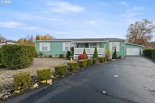 281 Heavenly Ct, Sutherlin, OR 97479 - Photo 2