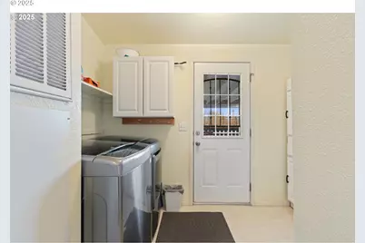 281 Heavenly Ct, Sutherlin, OR 97479 - Photo 12