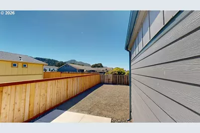94112 4th St, Gold Beach, OR 97444 - Photo 20