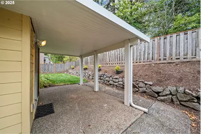 12420 SW Harlequin Dr, Beaverton, OR 97007 - Photo 38