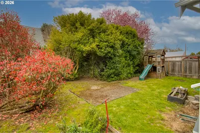 5819 N Concord Ave, Portland, OR 97217 - Photo 26