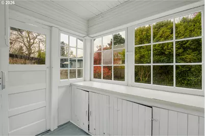 5819 N Concord Ave, Portland, OR 97217 - Photo 16