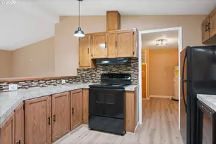 1067 Spirit Lake Hwy, Castle Rock, WA 98611 - Photo 10