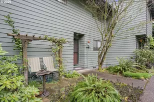 4427 Fox Hollow Rd, Eugene, OR 97405 - Photo 2