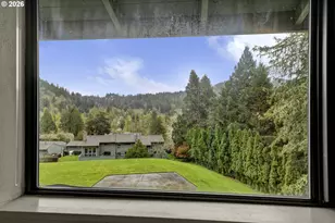 4427 Fox Hollow Rd, Eugene, OR 97405 - Photo 22