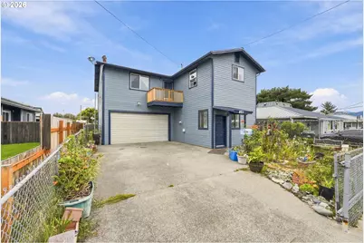 851 Greenwood Ave, Reedsport, OR 97467 - Photo 1