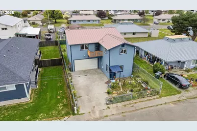 851 Greenwood Ave, Reedsport, OR 97467 - Photo 34