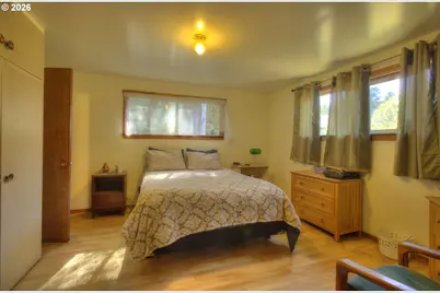 95224 N Bank Rogue River Rd, Gold Beach, OR 97444 - Photo 8