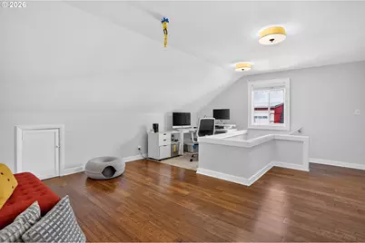 6826 N Congress Ave, Portland, OR 97217 - Photo 22