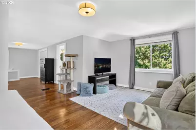 6826 N Congress Ave, Portland, OR 97217 - Photo 20