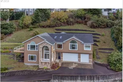 3562 Jake Mann Ln, Florence, OR 97439 - Photo 2