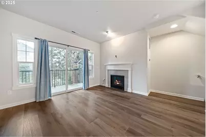 172 NE 79th Ave, Hillsboro, OR 97006 - Photo 8