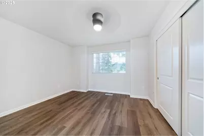 172 NE 79th Ave, Hillsboro, OR 97006 - Photo 22