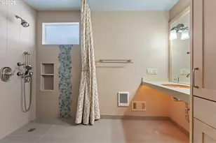 9420 NE Sacramento St, Portland, OR 97220 - Photo 28