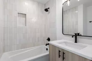 4368 NE Going St, Portland, OR 97218 - Photo 10