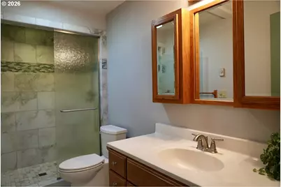4005 S F St, Springfield, OR 97478 - Photo 14