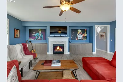 12674 SE Meadehill Ave, Happy Valley, OR 97086 - Photo 6